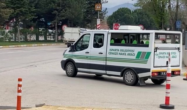 Kayıp olarak aranırken ölü bulunan 16 yaşındaki Feyza'nın cenazesi ailesine teslim edildi