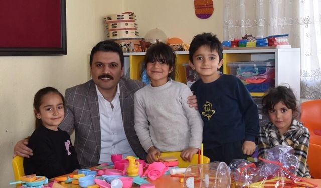 Kaymakam Gilan ADEM'lerdeki üretim çalışmalarını inceledi