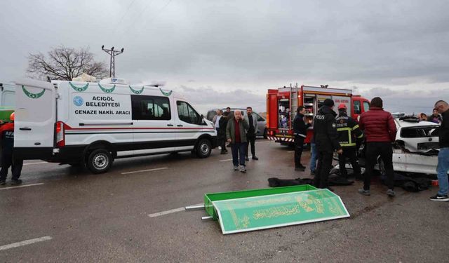Kazada eşi ve 2 çocuğunu kaybeden anne de yaşam mücadelesini kaybetti