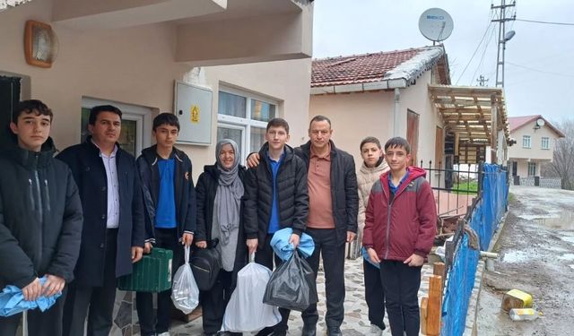 Meslek lisesi öğrencilerinden gönüllere dokunan davranış