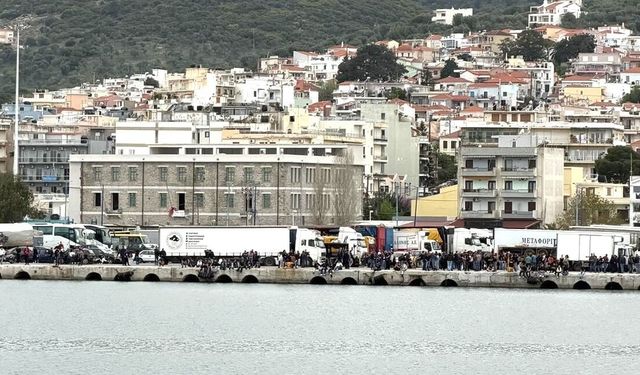 Midilli gümrüğü çarşamba gününe kadar kapalı