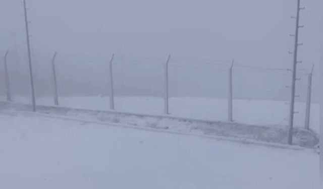 Osmaniye'de yüksek kesimlere kar yağdı