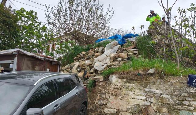 Otomobil tezgahın üzerine uçtu: 1 yaralı