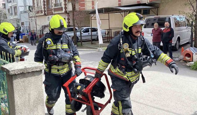 Prizde unutulan saç kurutma makinesi yangın çıkarttı, ekipler harekete geçti