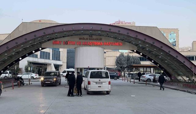 Siirt'te ağaç budarken kolu kesilen adam hayatını kaybetti