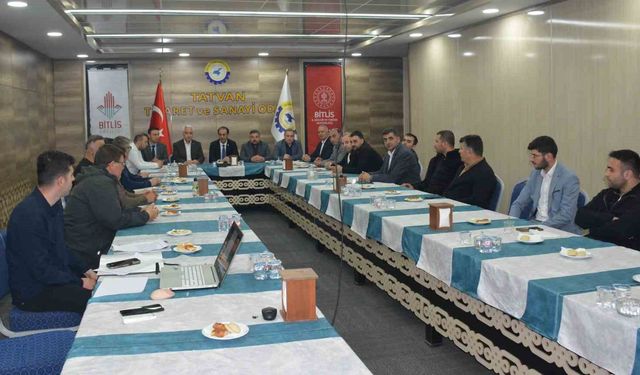 Tatvan'da turizm sektör temsilcileri toplantısı gerçekleştirildi