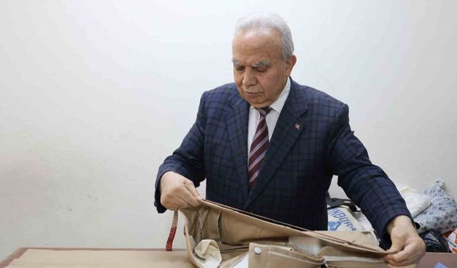 Terziliğe başladığı dükkanda emekli oldu