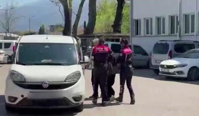 TikTok canlı yayını kanlı bitti: Genç kadın yüzünden bıçaklandı