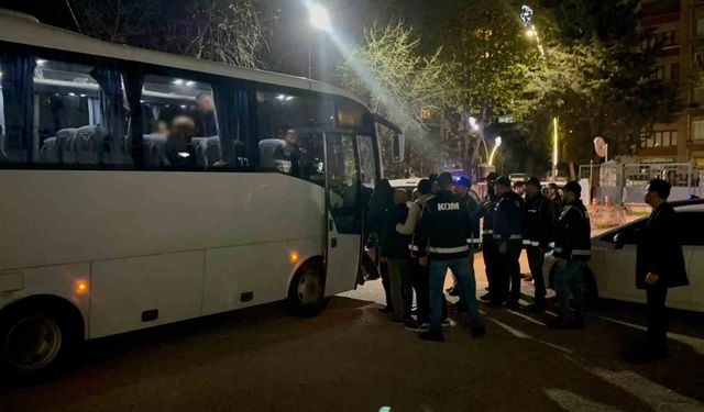 Tokat'ta ehliyet sınavında yapay zekalı 'joker aday' operasyonu: 14 tutuklama