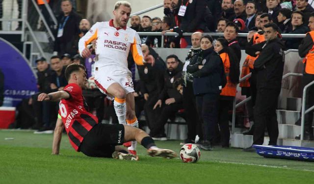 Trendyol Süper Lig: Gençlerbirliği: 1 - Galatasaray: 2 (Maç sonucu)