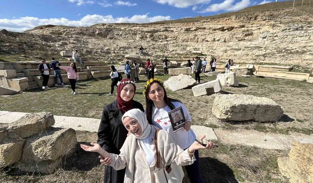 Üniversite öğrencilerinden binlerce yıllık tarihe yolculuk