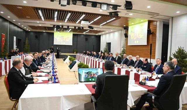 Vali Sözer, Orman Yangınları Koordinasyon Toplantısına katıldı