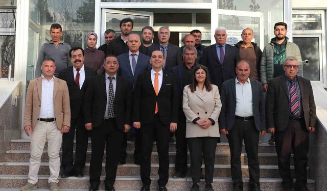 Vali Taşolar'dan Halfeli Beldesine iade-i ziyaret