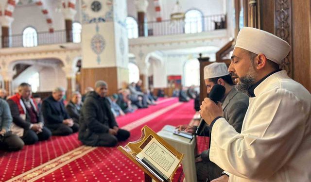 Van'da şehitler için Mevlid-i Şerif programı düzenlendi