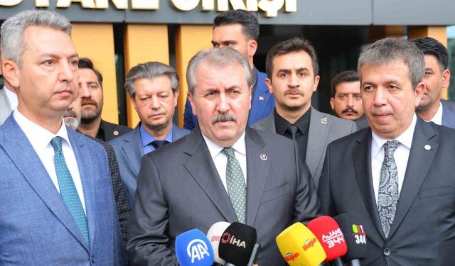 Yaralı öğrencileri ziyaret eden BBP lideri Destici'den 'aile' vurgusu