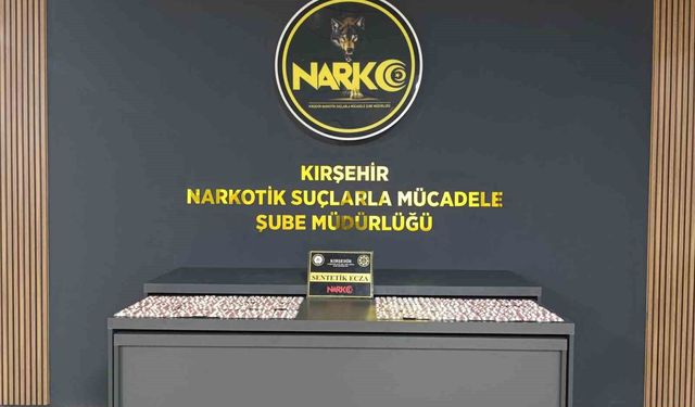 Yolcu otobüsünde uyuşturucu operasyonu: 2 tutuklama