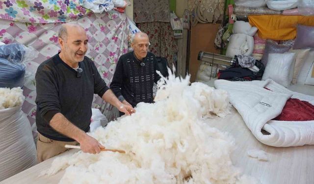 Yorgancılık ve hallaçlık, iğne iplikle geleceğe tutunmaya çalışıyor