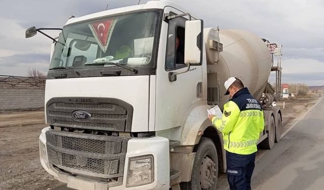 Yozgat İl Jandarma Komutanlığı üç ayda 522 bin 364 kişiyi sorguladı