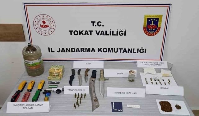 Zile'de uyuşturucu ticaretine darbe: 4 gözaltı