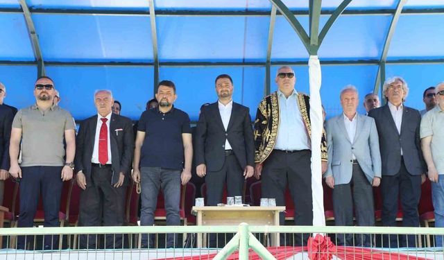 32. Kağıthane Yağlı Güreşleri Kırkpınar'ı aratmadı