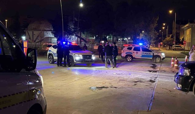 Akaryakıt istasyonun da bıçaklı kavga: 1 ölü, 2 yaralı