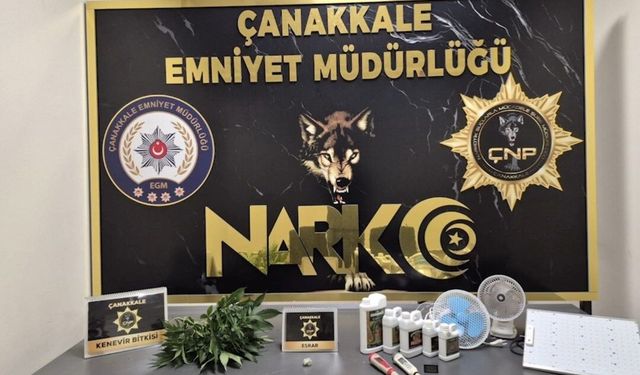 Çanakkale'de FETÖ'den aranan 2 şüpheli yakalandı