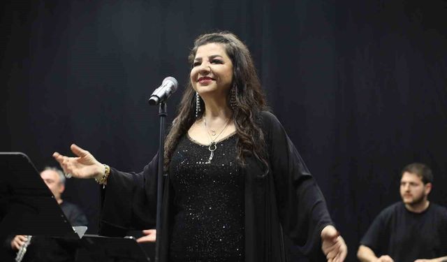 Çiğdem Gürdal, Sakaryalılarla konserde buluştu