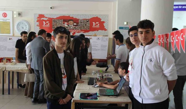 Cizre'de öğrenciler 20 farklı bilimsel proje sergiledi