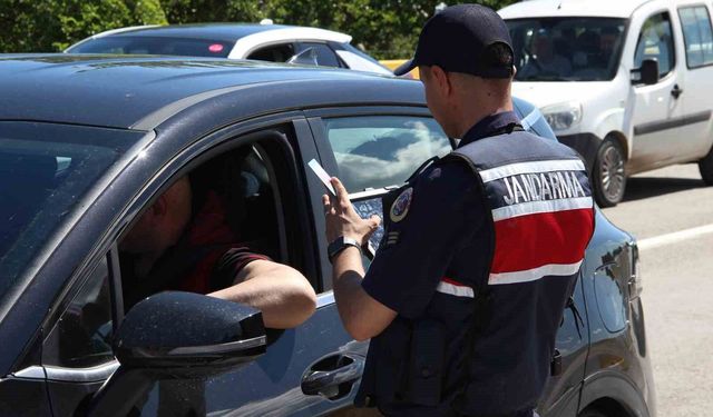 Çorum Valisi Ali Çalgan: 'Artan araç sayısı tedbirlerimizi arttırmamızın en büyük sebebidir'
