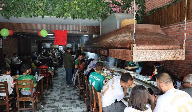 Diyarbakır'da taraftara 121 porsiyon ciğer 5 liradan verildi
