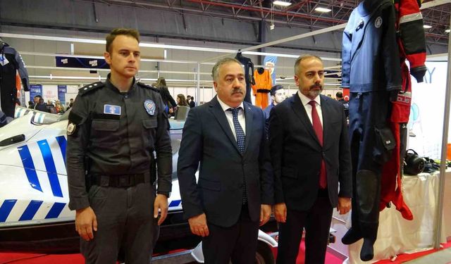 Doğu Anadolu Kariyer Fuarı'na yoğun ilgi