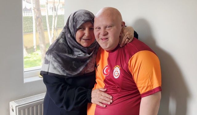 Down sendromlu annesinin sosyal alan ve anlayış isteği