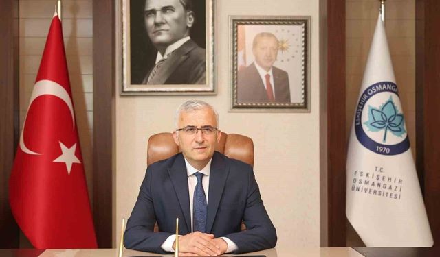 ESOGÜ Rektörü Çolak'tan 19 Mayıs mesajı