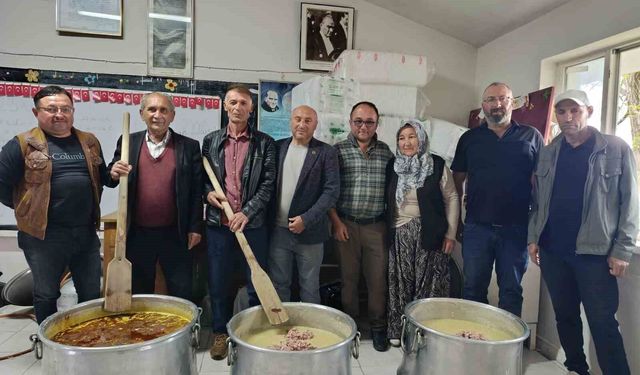 Fundacık köy hayrına yoğun katılım