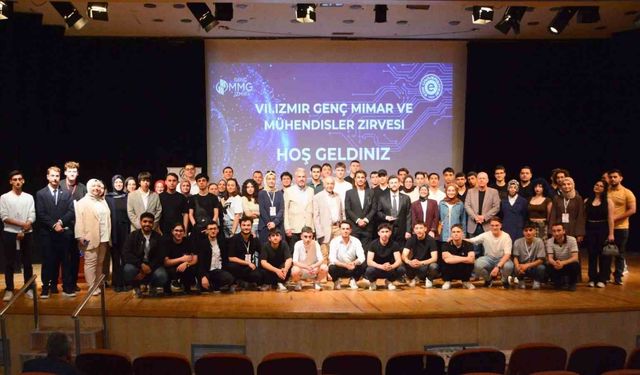 Geleceğin mühendisleri Ege'de buluştu