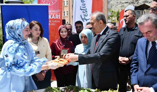 Hakkari'de yöresel lezzetler tanıtıldı