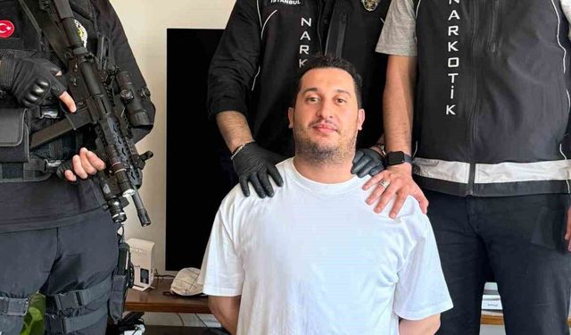Interpol tarafından 'Difüzyon Mesajı' ile aranan 34 yaşındaki Faslı uyuşturucu kaçakçısı Mohamed Boulakhrif, MİT ve İstanbul Narkotik Suçlarla Mücadele Şube Müdürlüğü ekiplerinin düzenlediği operasyonla Şişli'de yakalandı.