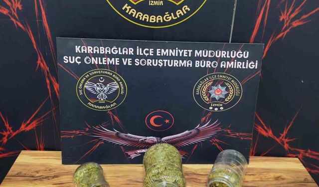İzmir'de 16 yıl hapisle aranan zehir taciri 2 kilo uyuşturucuyla yakalandı