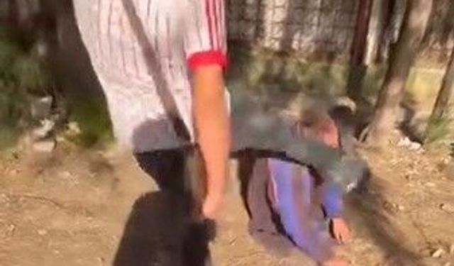 İzmir'de yaşlı adama tekmeyle saldıran şüpheliler serbest bırakıldı