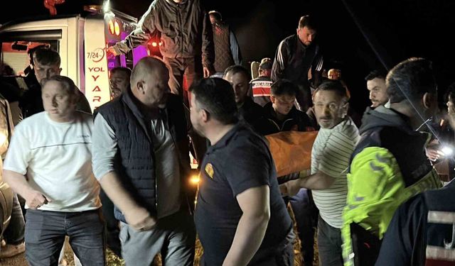 Kastamonu'da otomobil 150 metre yüksekten uçuruma yuvarlandı: 1 ölü, 3 yaralı