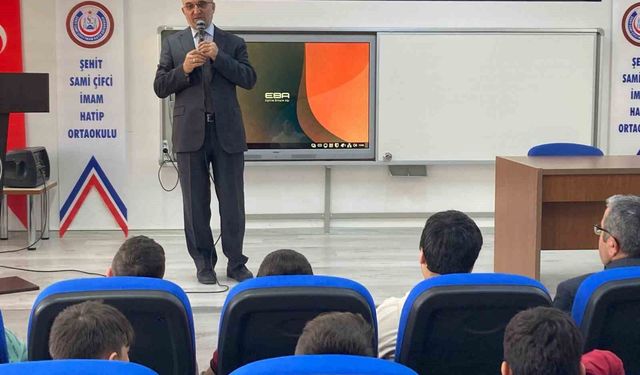 Okullarda değerler eğitimi devam ediyor