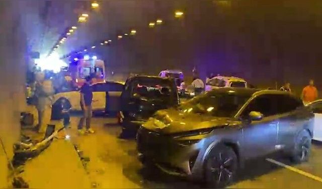 Osmaniye'de 6 araçlı zincirleme kaza: 2 yaralı