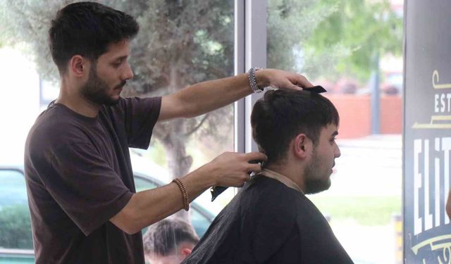 Sakarya'da Kurban Bayramı öncesi berberlerde yoğun mesai