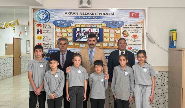 Sandıklı'da 'Akran Nezaketi Projesi' hayata geçirildi