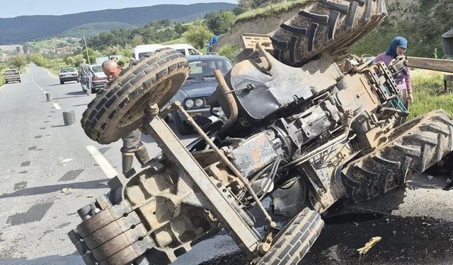 Sındırgı'da traktör kazası: 1 yaralı
