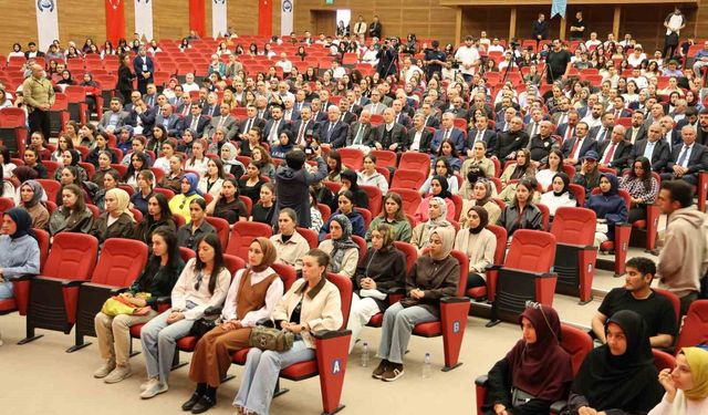 TBMM Milli Savunma Komisyonu Başkanı Akar: 'Parasını verdiğimiz halde alamadıklarımızı şu anda ihraç eder hale geldik'