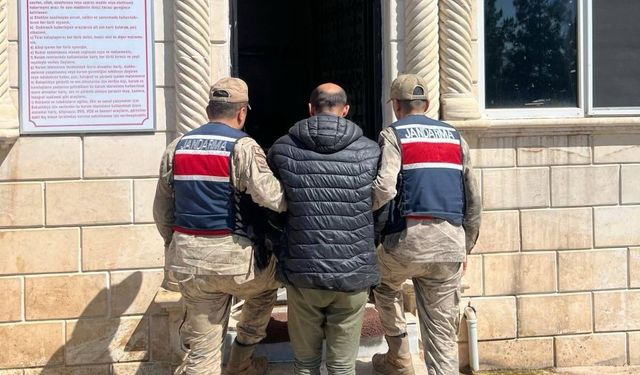 Uyuşturucudan aranan zanlı yakalandı