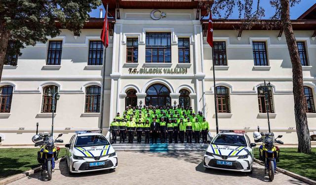 Vali Sözer trafik personelini makamında ağırladı