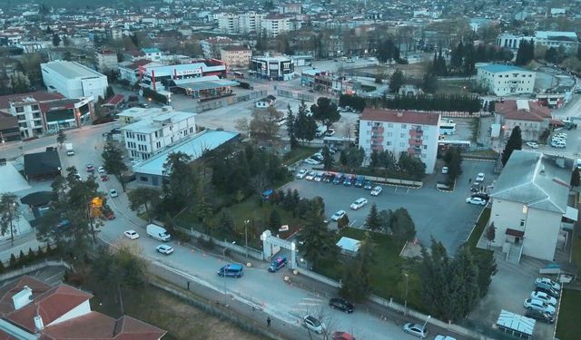 'Yatırım danışmanlığı' yalanıyla dolandıran çete çökertildi: 450 milyonluk para trafiği