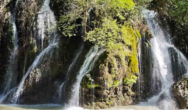 Zore Kanyonu ve Şelalesi görenleri hayran bırakıyor